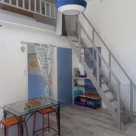 Studio D'aqui Et D'ailleurs Apartment Perpignan