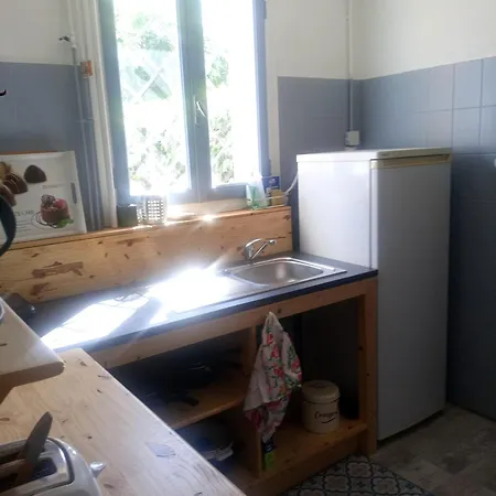 Studio D'aqui Et D'ailleurs